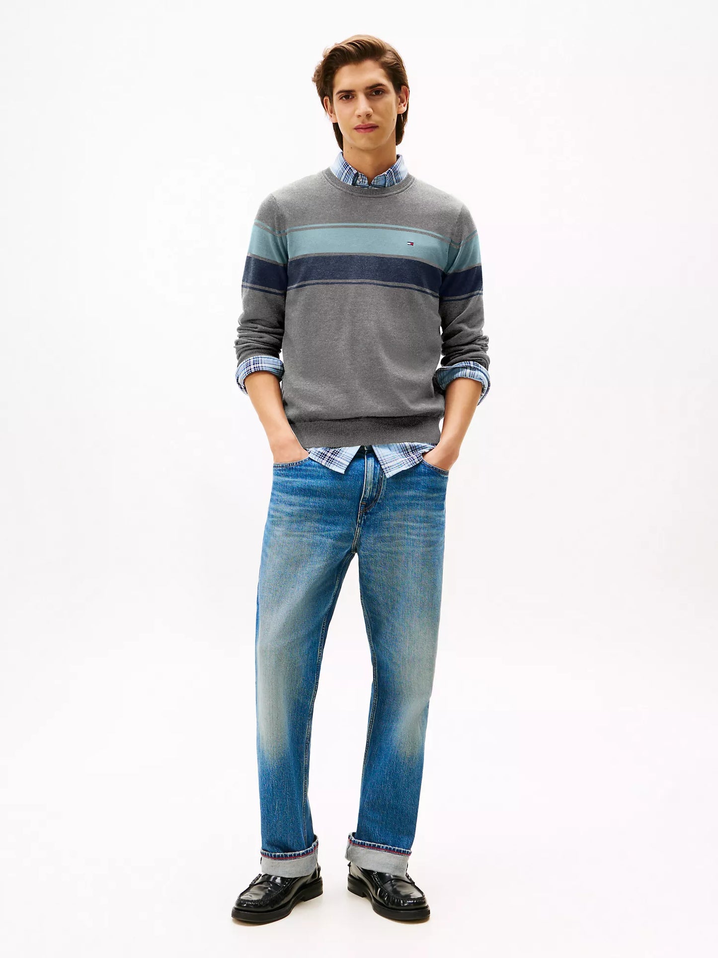Suéter de Cuello Redondo a Rayas – Gris Jaspeado Medio